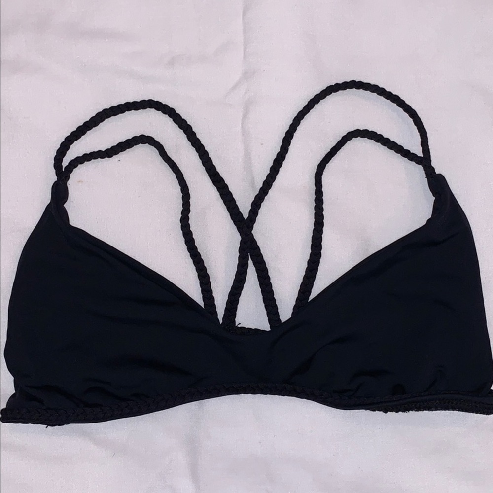 Frankie’s Bikinis Top
